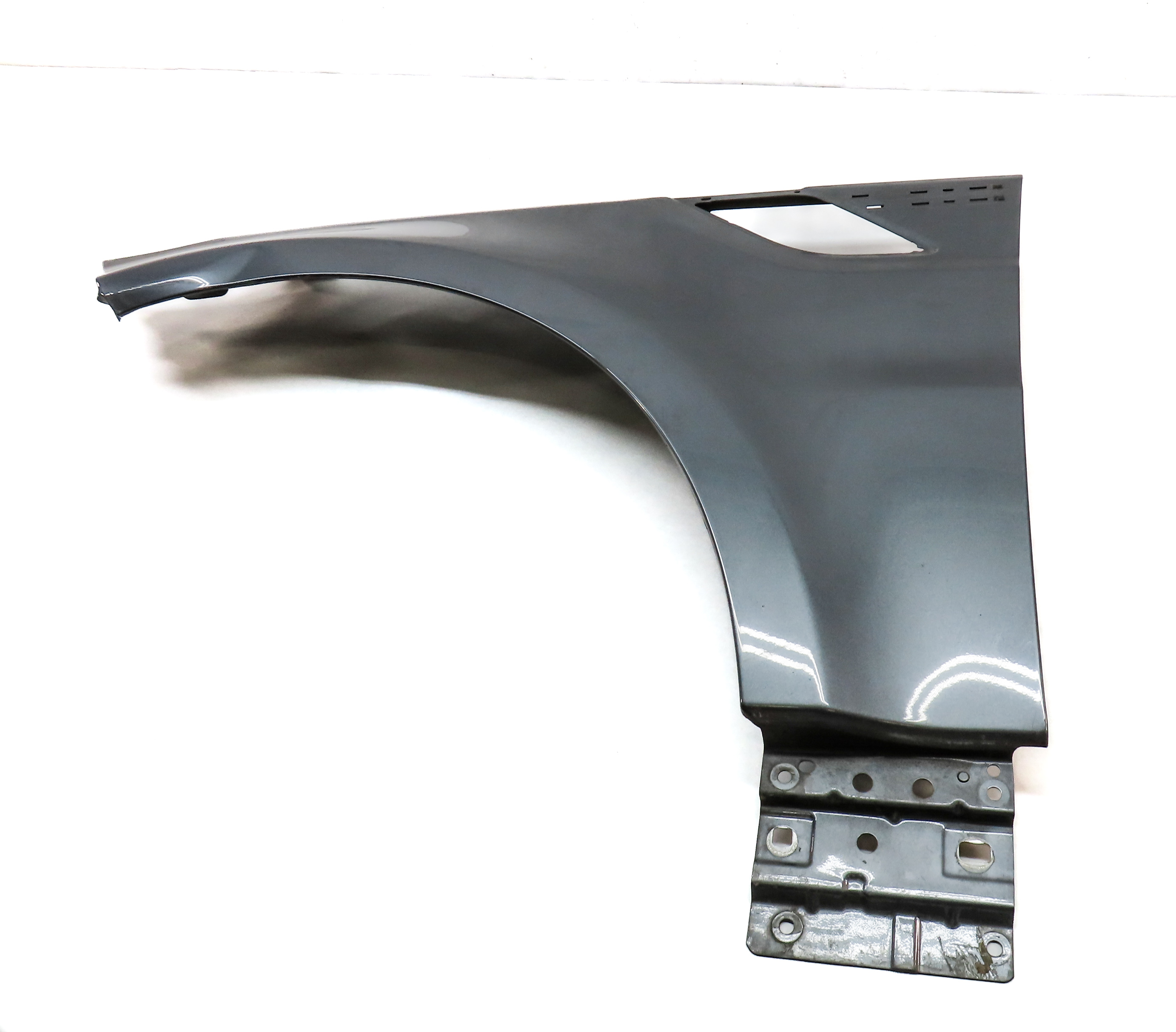 2014-2017 RANGE ROVER SPORT (L494) FRONT LEFT DRIVER FENDER (GRAY) — exact item pictured